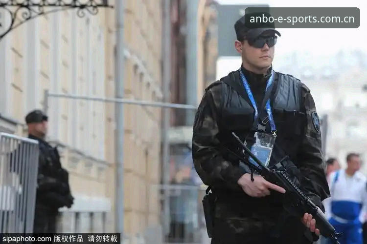 世界杯安保策略深度分析：英警减员背后的博弈与安博平台赛事数据洞察